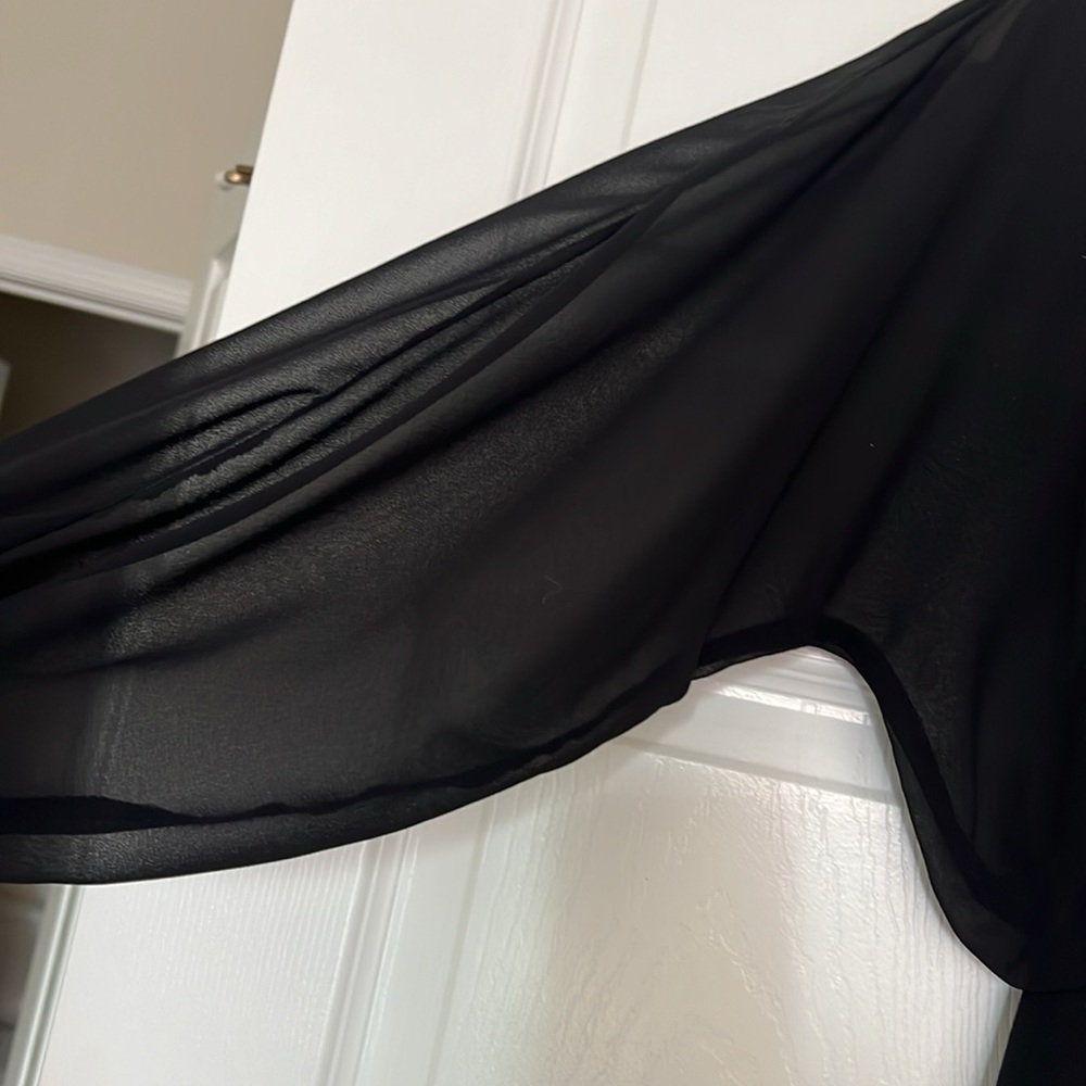 Express Dress - Picture 3 of 5